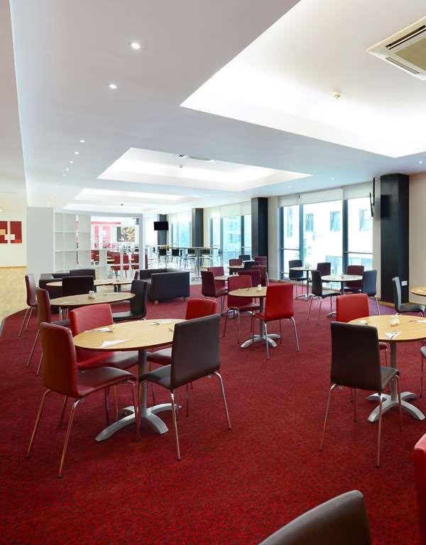 Travelodge Milton Keynes At The Hub - Milton Keynes