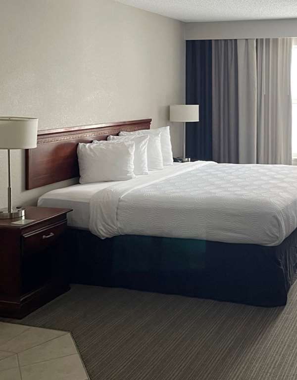 Country Inn & Suites By Radisson Houghton Mi - Houghton, MI