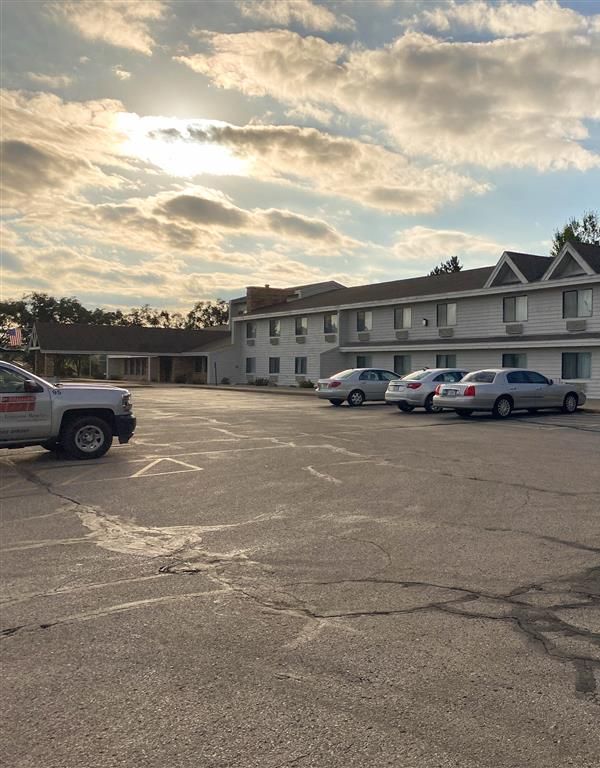 Motel 6 Norway - Niagara, WI