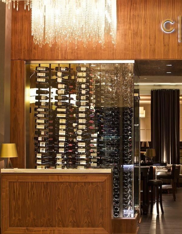 Century Plaza Hotel - Vancouver