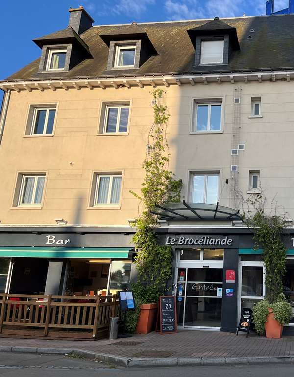 Hotel Le Broceliande Sure Hotel Collection By Best Western - Bédée