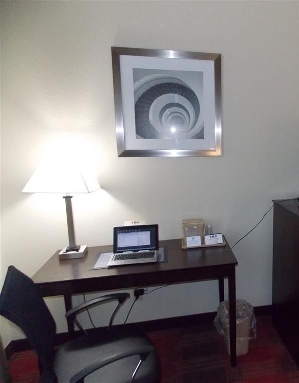 Best Western Springfield West Inn - Springfield, MA