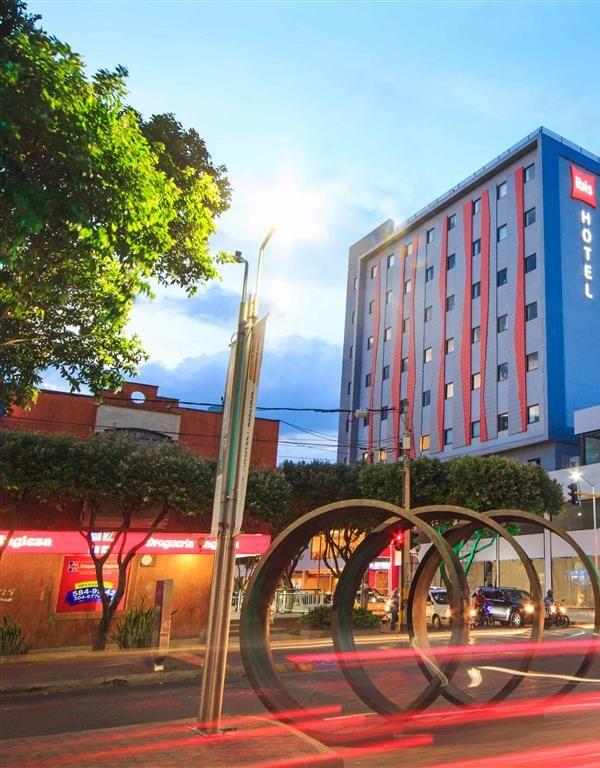 Ibis Cúcuta - Cúcuta