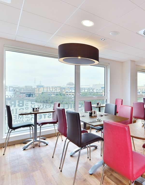 Travelodge Thurrock Lakeside - 다트퍼드