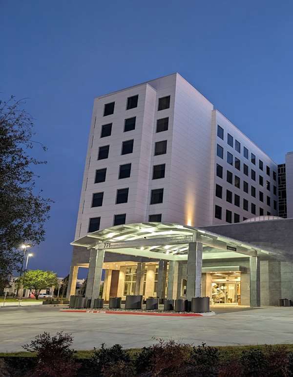 Embassy Suites By Hilton Irving Las Colinas - Irving, TX