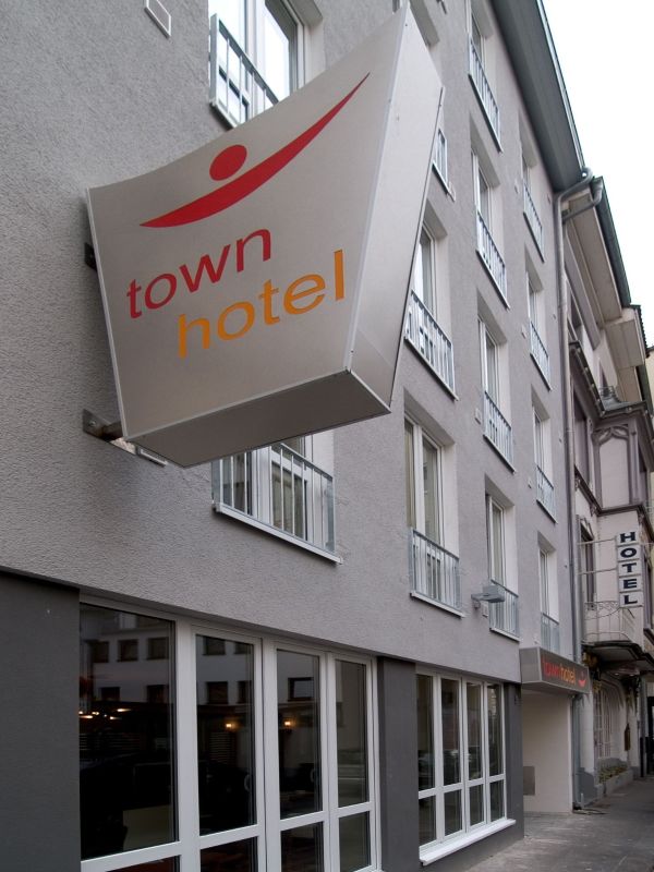 Town Hotel - Wiesbaden