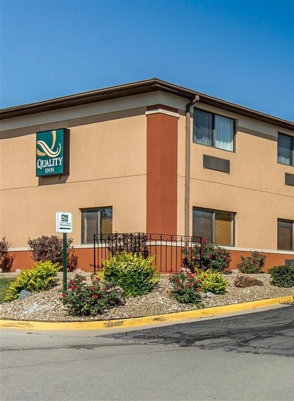 Quality Inn At Collins Road - Cedar Rapids - Cedar Rapids, IA
