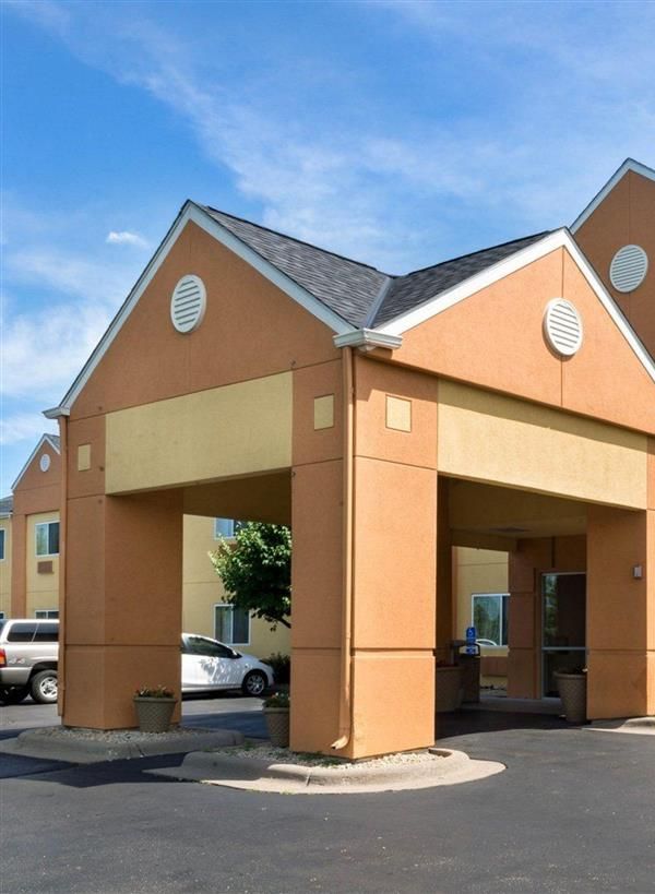 Quality Inn Lakeville North - Lakeville, MN
