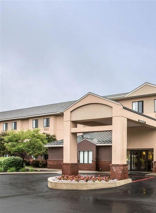 Sleep Inn & Suites Queensbury - Lake George - Glens Falls, NY