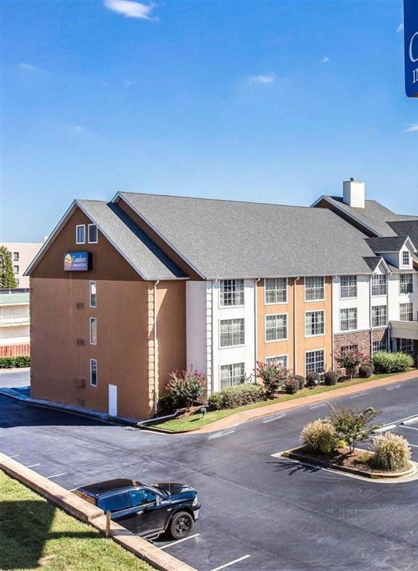 Comfort Inn & Suites Ballpark Area - Marietta, GA