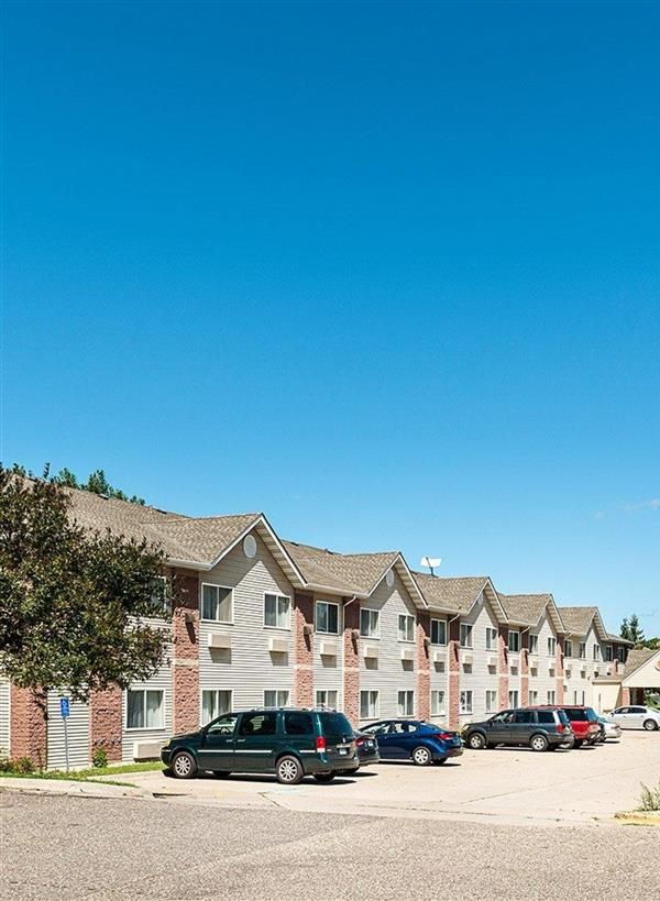 Quality Inn Near Northtown Mall And National Sports Center - Blaine, MN