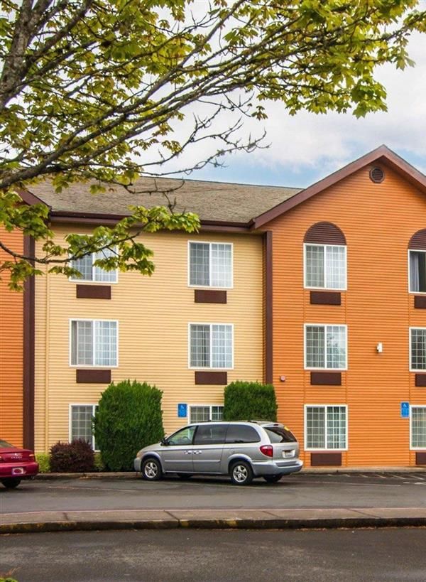 Comfort Suites Corvallis - 코밸리스