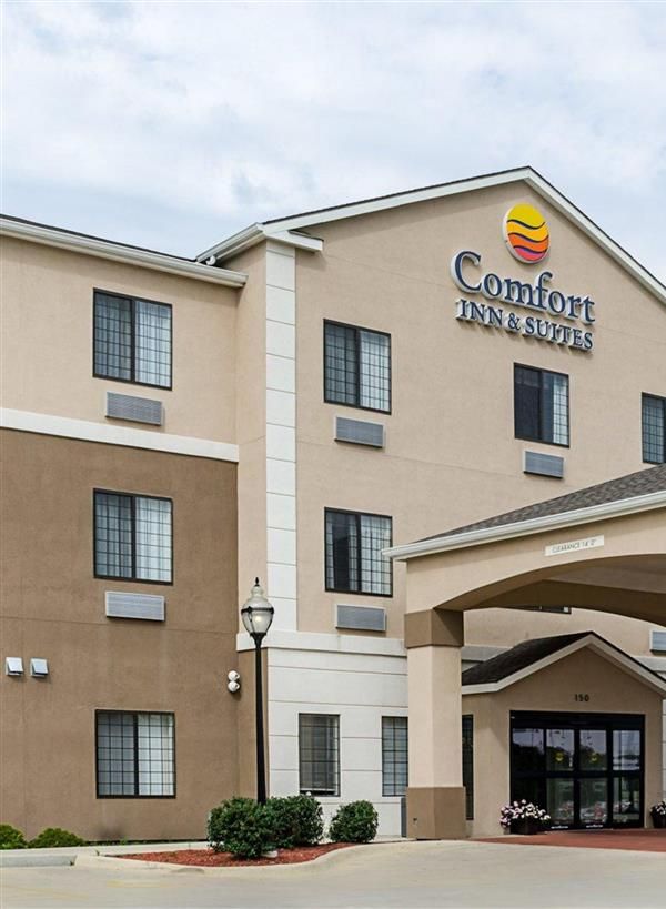Comfort Inn & Suites Lawrence - University Area - 로렌스