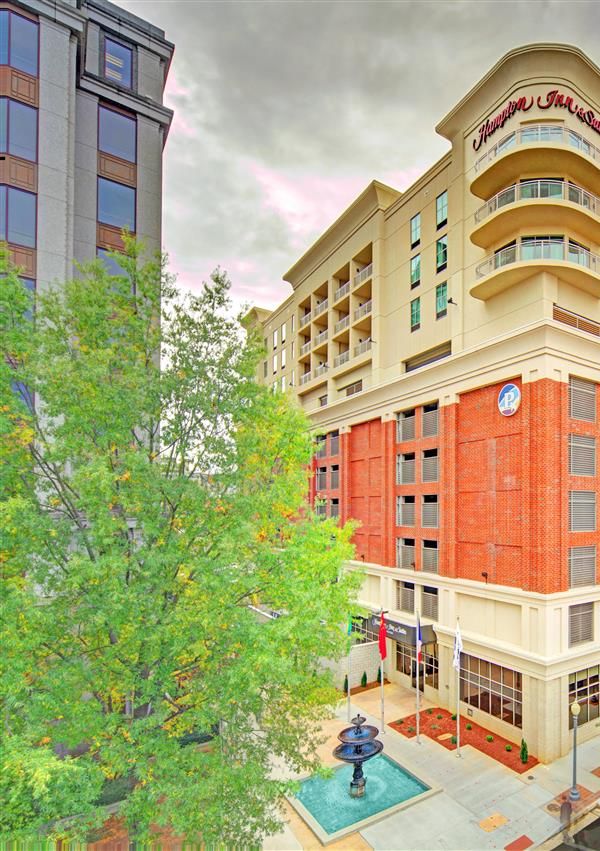 Hampton Inn & Suites Roanoke Downtown - 로아노크