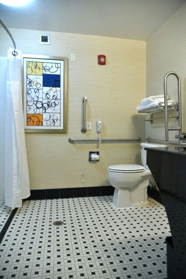 Fairfield Inn And Suites By Marriott Hartford Airport - Connecticut