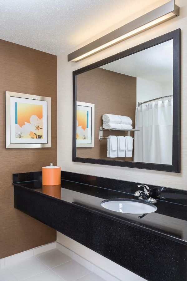 Fairfield Inn And Suites By Marriott Holland - Macatawa, MI