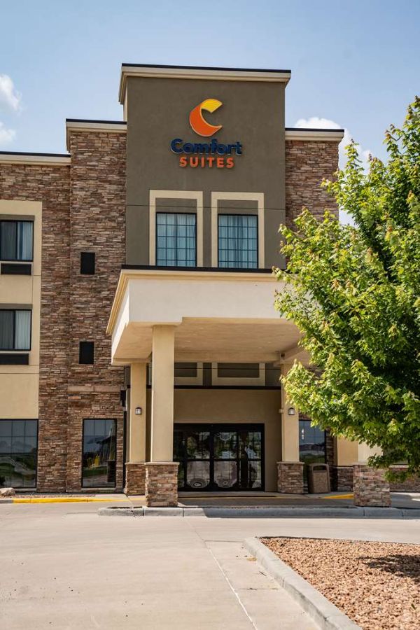 Comfort Suites University - Brookings, SD