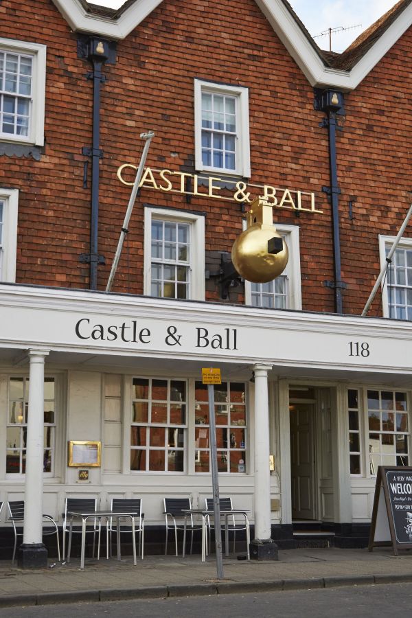Castle And Ball - Marlborough