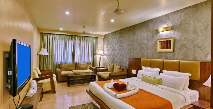 Hotel Citrus Prime Raipur by OTHPL