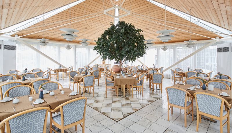Sala de desayunos - Living Hotel Nürnberg