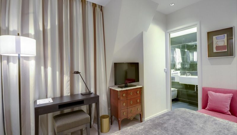 Standardzimmer (Doppel) - Hotel Balmoral Champs-Elysees