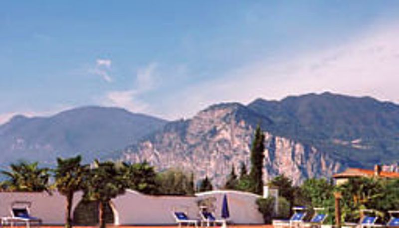 Piscina - Club Hotel Olivi