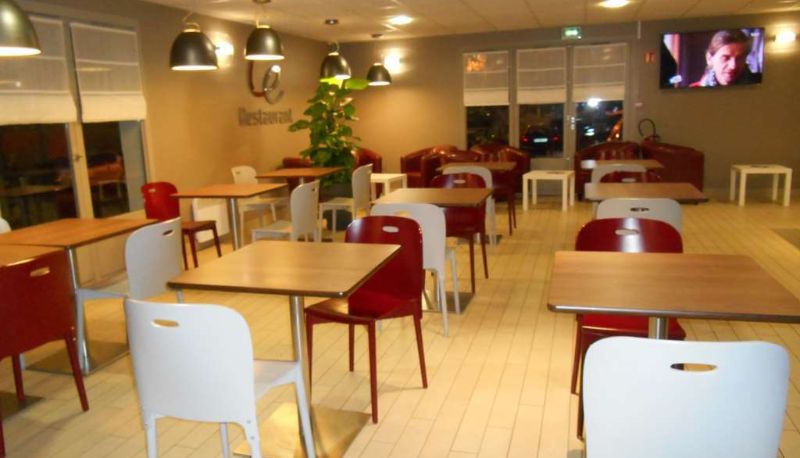 Restaurant - Campanile Montlucon - Saint Victor
