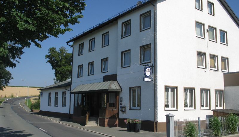 Hotel outdoor area - Leupold