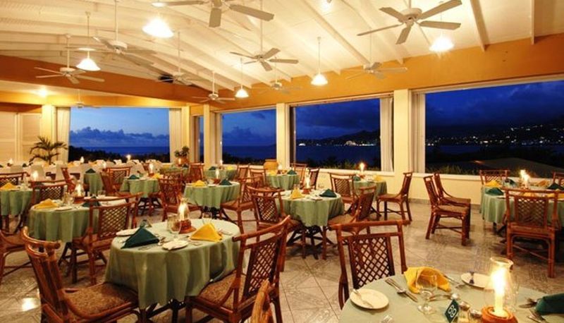 Restaurante - Flamboyant Hotel and Cottages