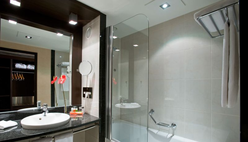 Cuarto de baño - NH Danube City