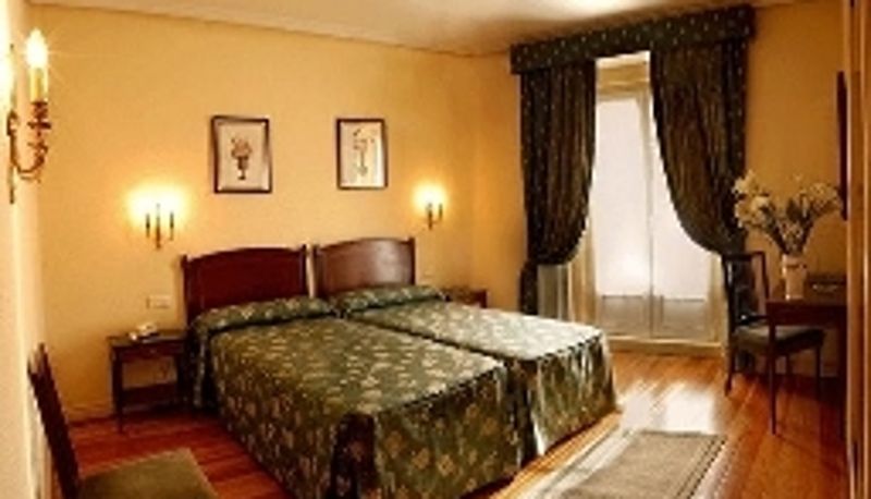 Standard room (double) - Hotel Norte y Londres