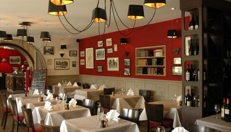 Restaurant - Kyriad - Vannes Centre Ville