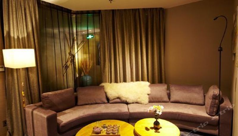 Suite - Weimei Di'an Hotel