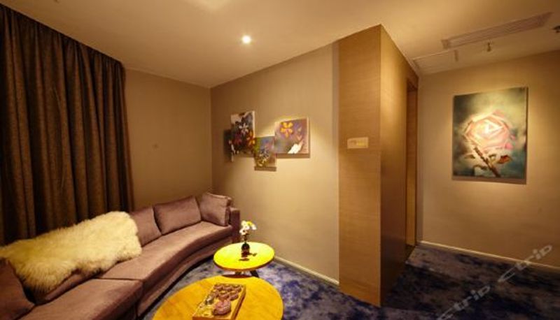 Suite - Weimei Di'an Hotel