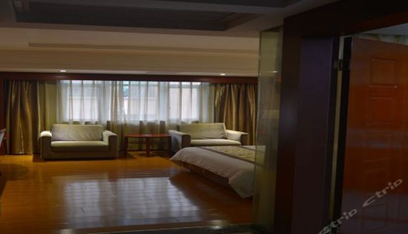 Camera superior - Baihe Hotel (Foshan Daliang)