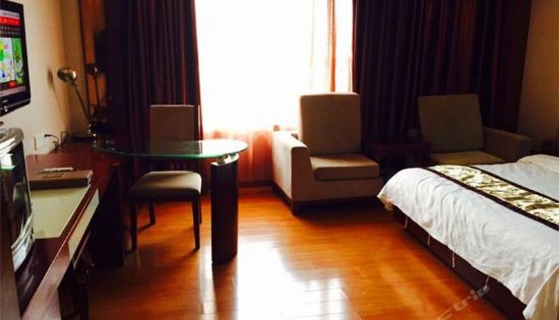 Camera superior - Baihe Hotel (Foshan Daliang)