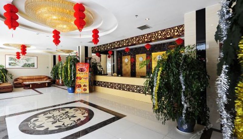 Reception - Oasis Hotel