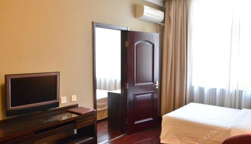 Tripla - BEIJING YUETAN HOTEL