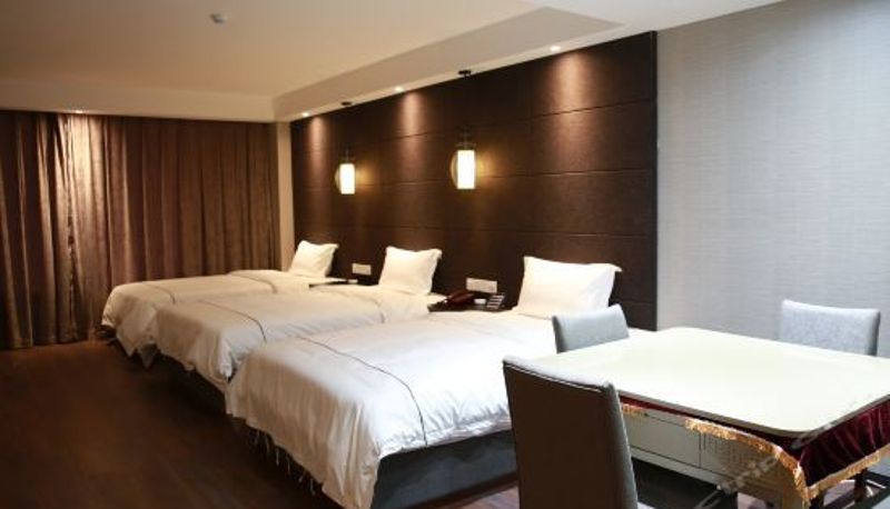 Pokój trzyosobowy - Vienna Zhihao Hotel (Guiyang Huaguoyuan Twin Towers)