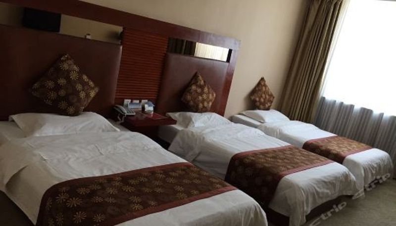 Habitación triple - Tianma Hotel