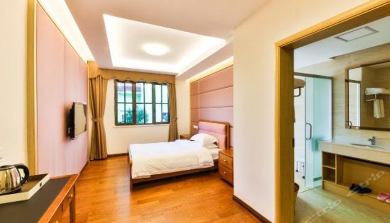 Camera superior - Longshore Resort Hotel