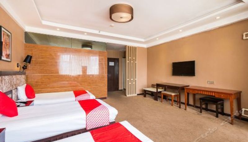 Chambre triple - GUO ZHAN BUSINESS HOTEL