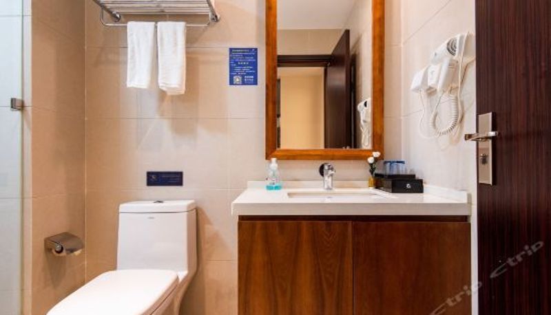 Camera business - Tujia Sweetome Vacation Rentals (Leshan Shidai Qingjiang)