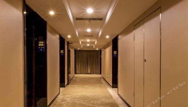 Reception - Wanyue Hotel