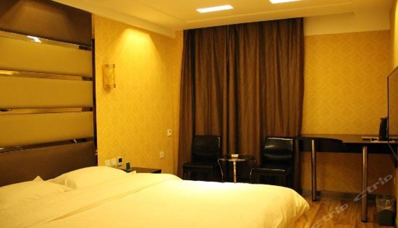 Camera business - Ripple Hotel (Tongliao Railway Station)