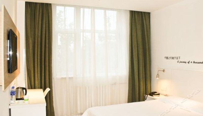 Habitación corporativa - Motel 168 (Langfang high speed railway station new Chaoyang Shopping Center store)