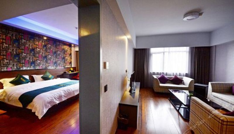 Suite - Guangwu Hotel