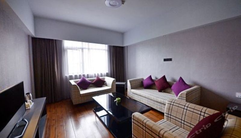Suite - Guangwu Hotel