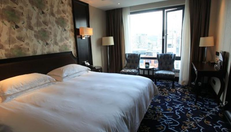 Camera business - New World Hotel