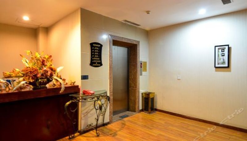 Reception - Zhong He Business Hotel